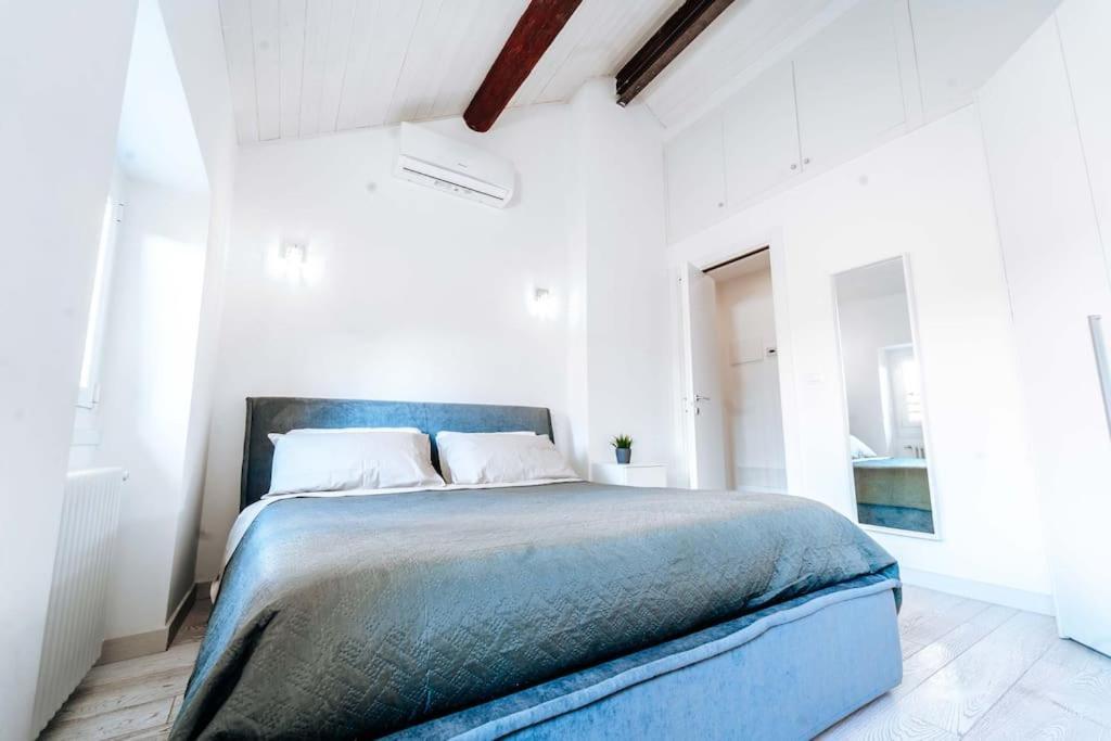 Appartamento Loft Cavour - Teatro Ariston Sanremo Esterno foto